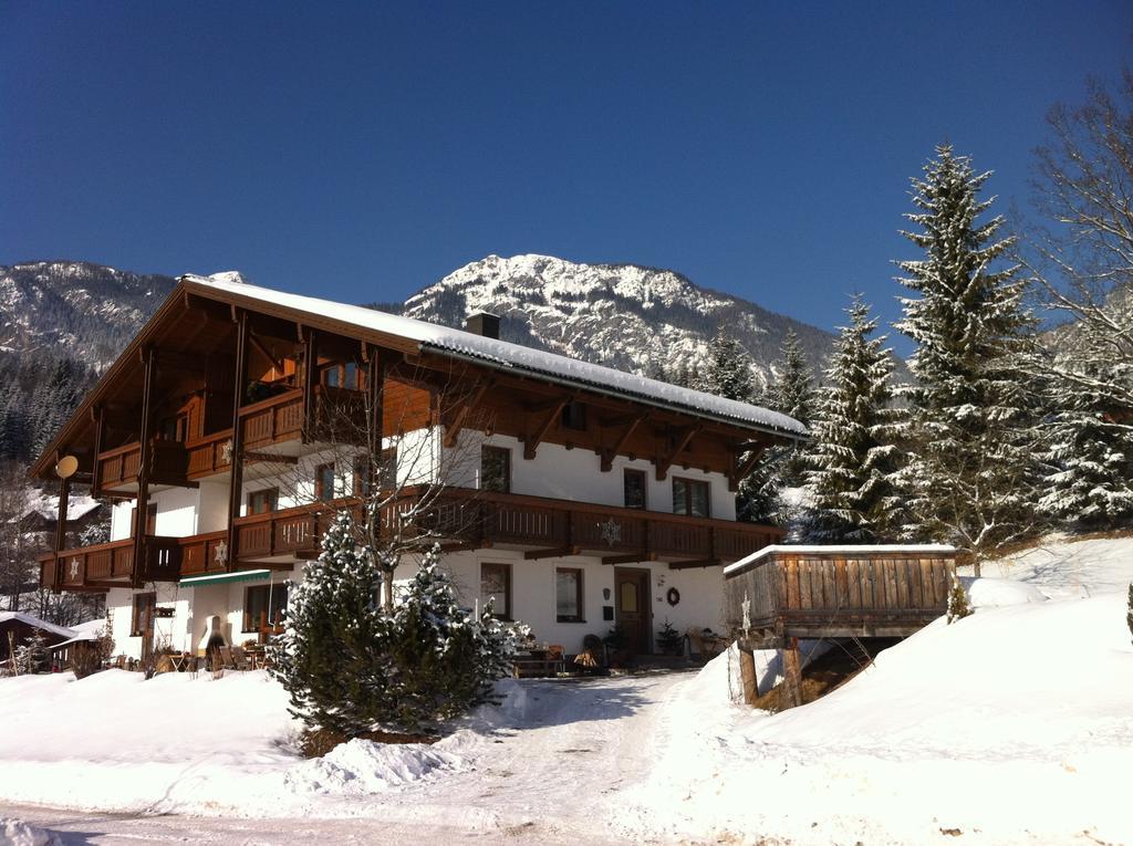 Apartmenthaus Rapplhof Haus im Ennstal Exterior photo
